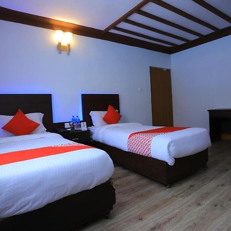 Oyo 591 Hotel Blue Moon Dharampur 외부 사진