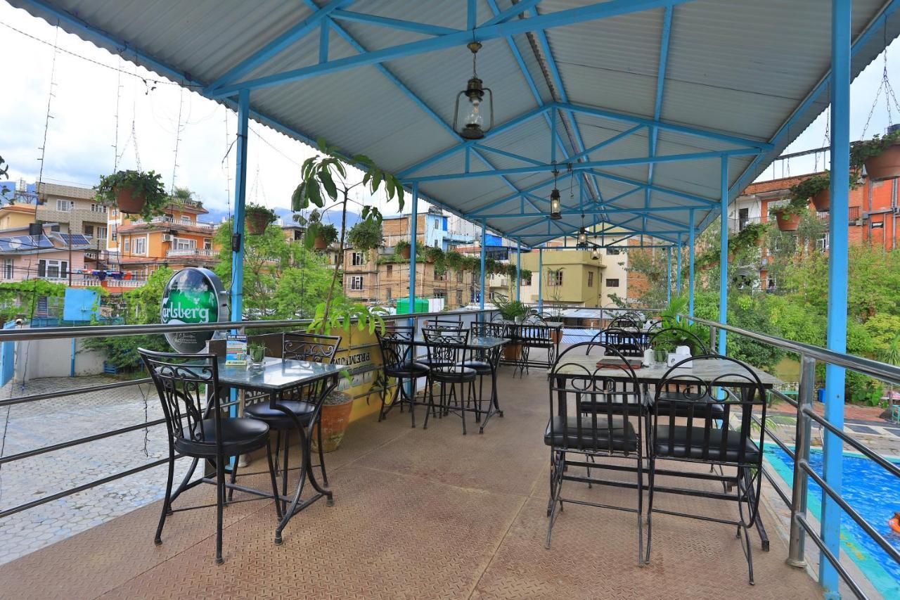 Oyo 591 Hotel Blue Moon Dharampur 외부 사진
