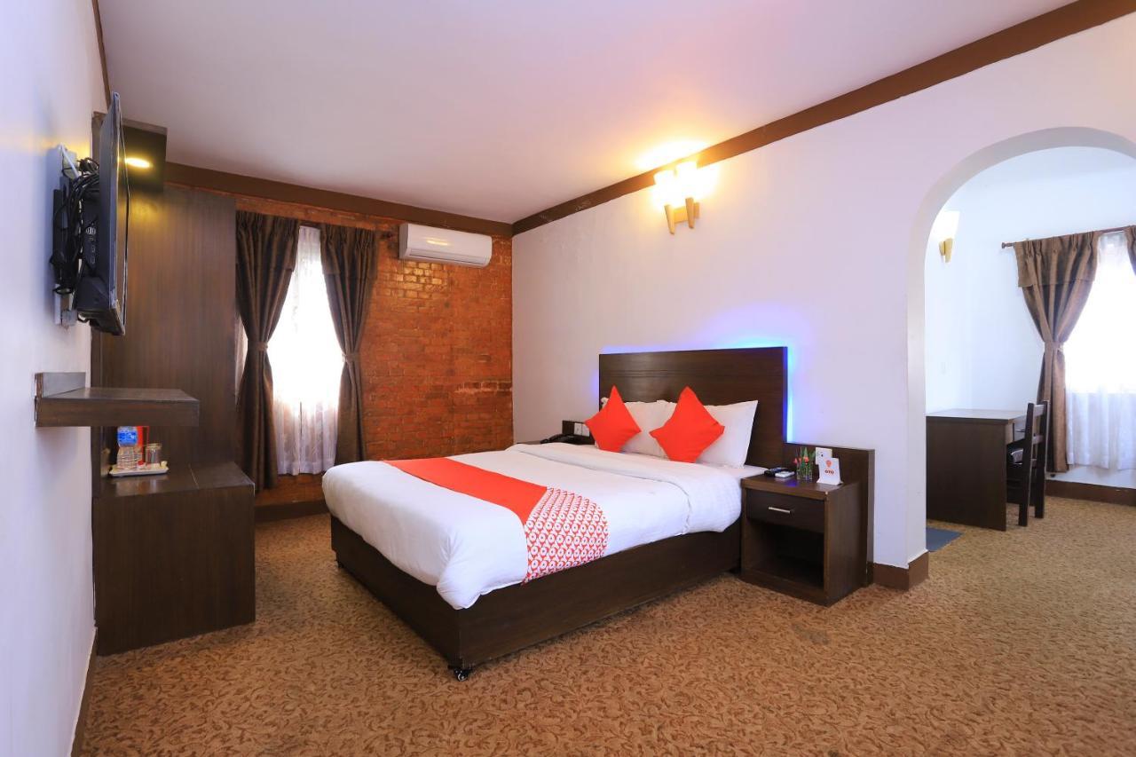 Oyo 591 Hotel Blue Moon Dharampur 외부 사진