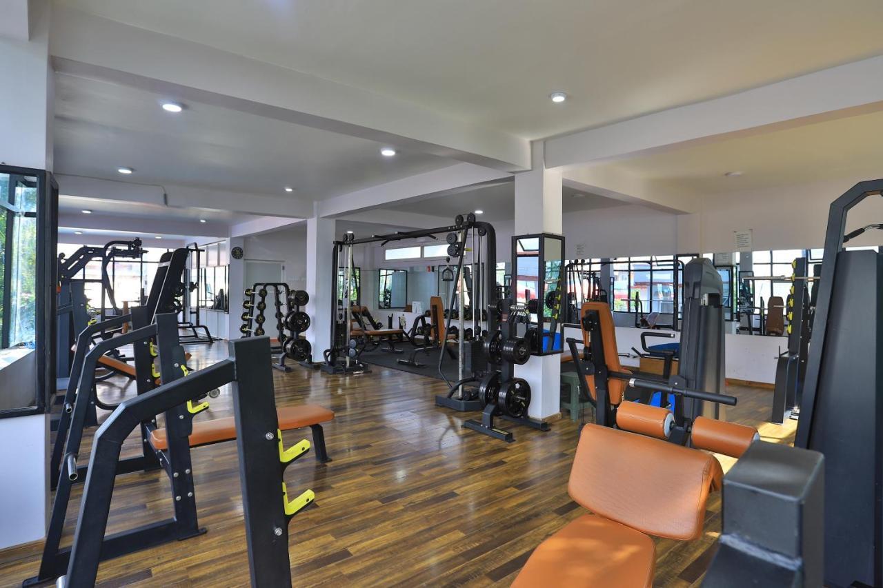 Oyo 591 Hotel Blue Moon Dharampur 외부 사진