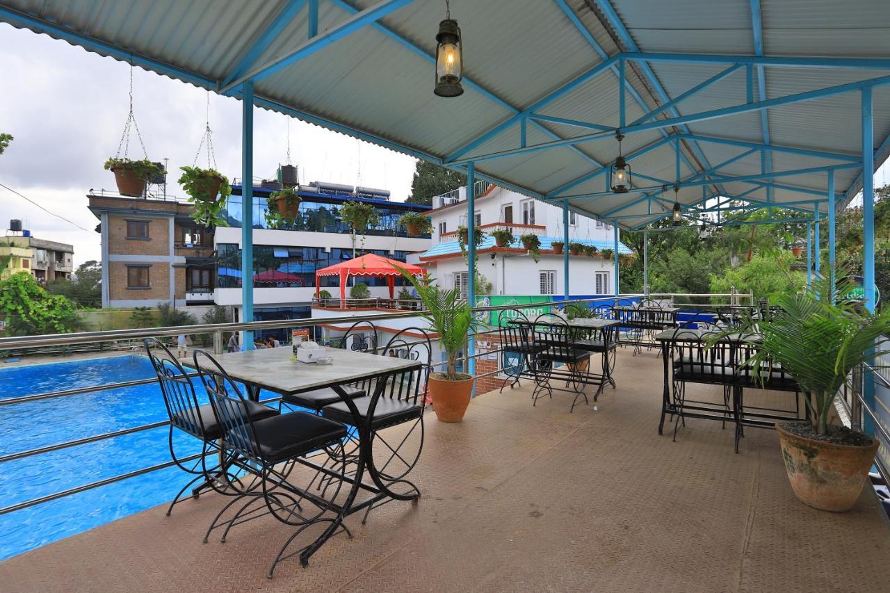 Oyo 591 Hotel Blue Moon Dharampur 외부 사진