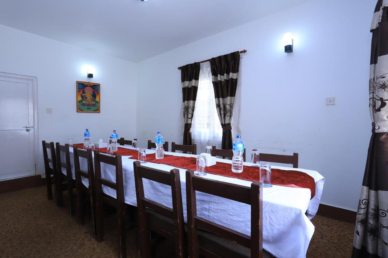 Oyo 591 Hotel Blue Moon Dharampur 외부 사진